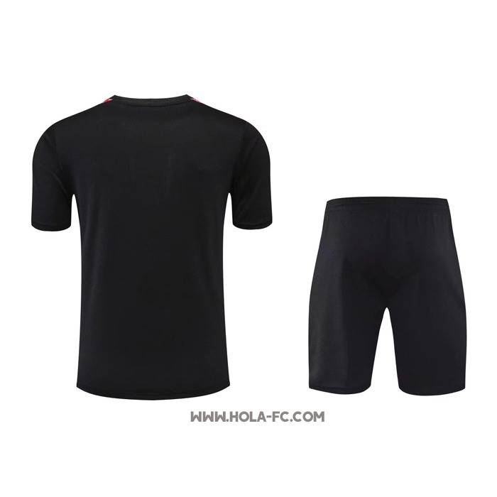 Chandal del Bayern Munich 2022-2023 Manga Corta Negro - Pantalon Corto